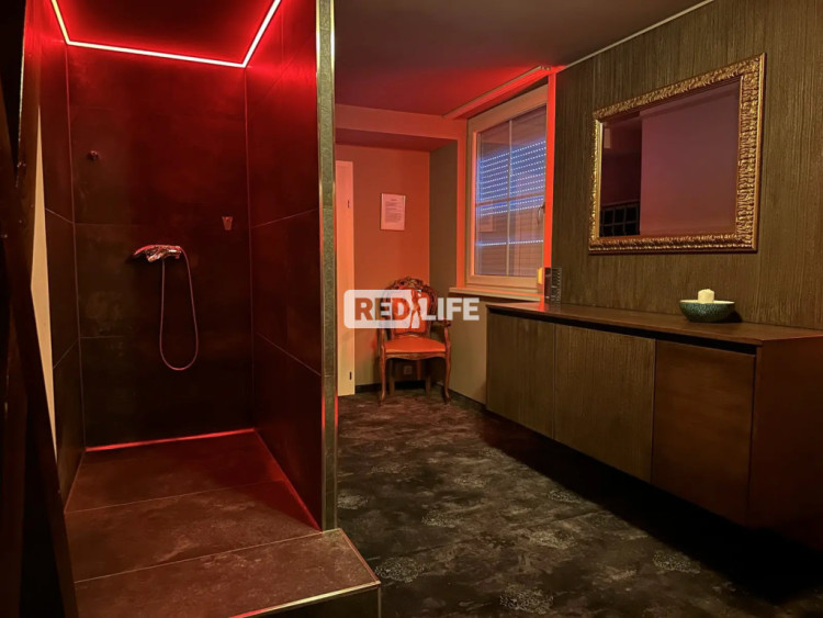 chalet erotický podnik Escort práce