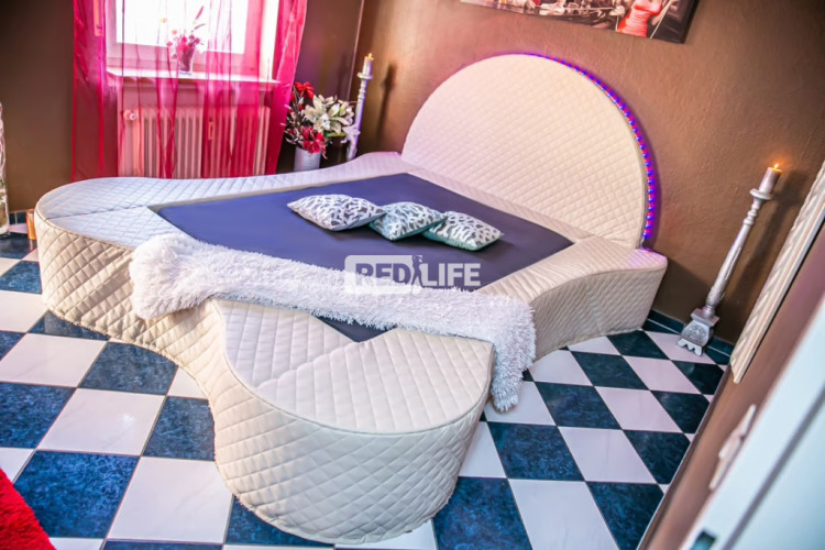 bezpečná fix pronájem priváty royal-modells