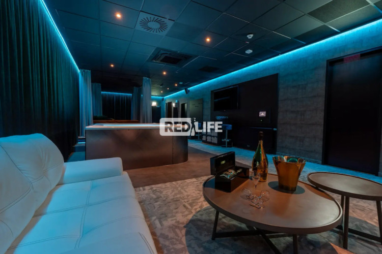 Club Pangea diskrétnost luxus noční